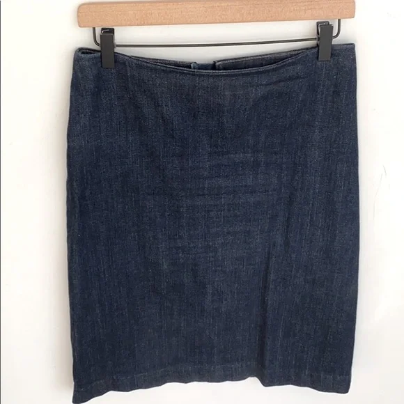 GAP blue jean midi skirt, Size 2 - Picture 10 of 10